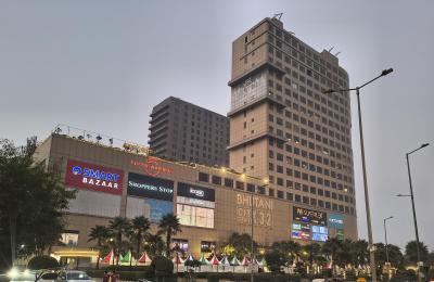 Bhutani city Centre 32